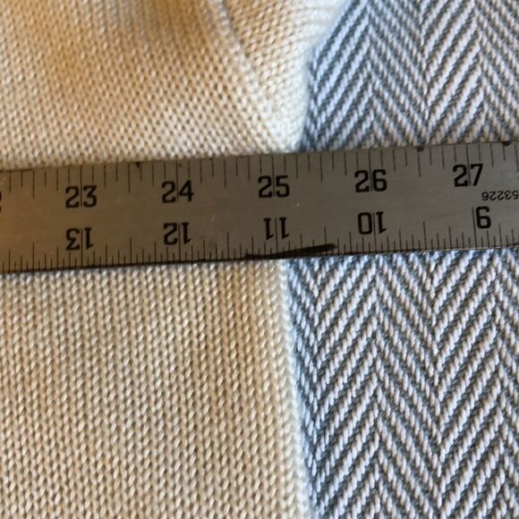 VOCK v-neck oversized sweater. White w/ Black Trim Pit to Pit 25" Preworn - Picture 6 of 7